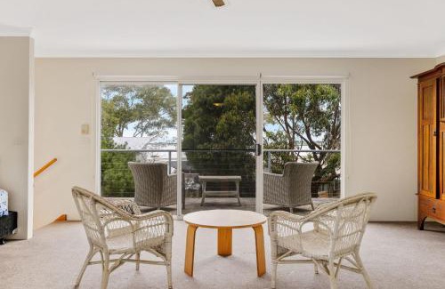 Rhyll House | Sky Mirror Cottage