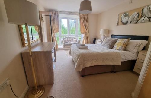 Cardiff City Centre Apartment | Sky Night Serviced Apartments