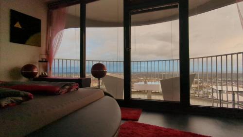 Antonsviertel Apartment | Sky-Romantic-Room