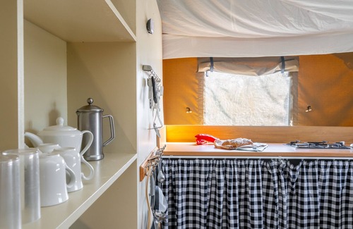 Saxmundham Cabin | Skylark at Sweffling Hall, Dog Friendly