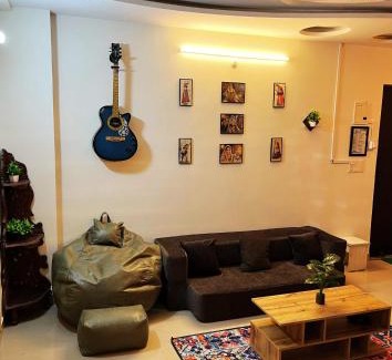 Sigra Apartment | Skylight