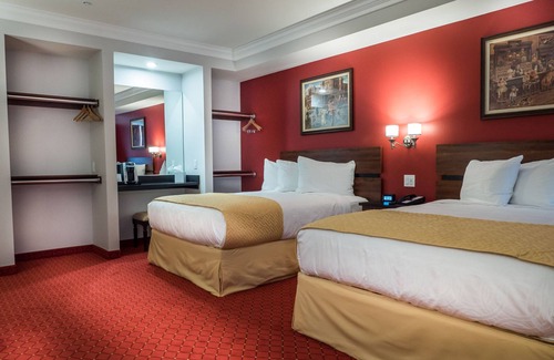 Midway Hotel | Skyline Hotel & Casino