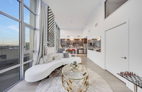 Downtown Long Beach Condo | Skyline Meets Shoreline · Breathtaking Seascapes!