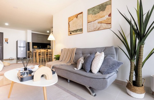 Chamkar Mon Apartment | Skyline Serenity 1Bedroom-The Peak