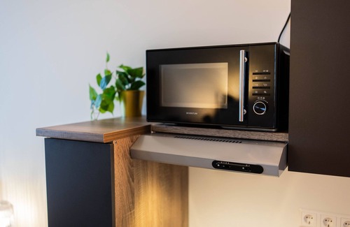 Kop van Zuid Apartment | Skyline Serenity Studio BHD