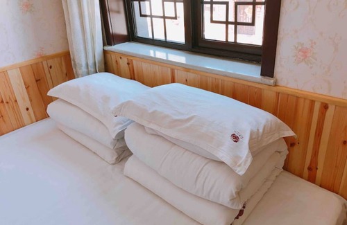 Miyun District House | Skylit Great Wall Country House