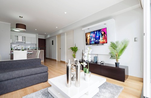 Miraflores Apartment | Skyliving Towers Apartments