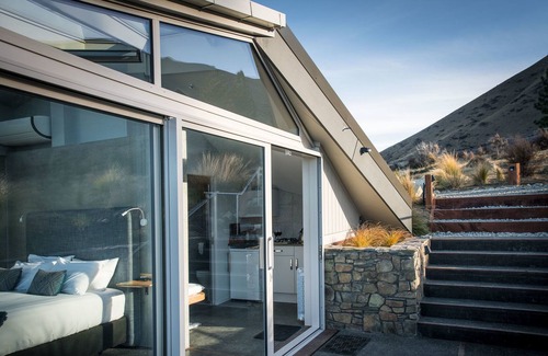 Ben Ohau Hotel | SkyScape