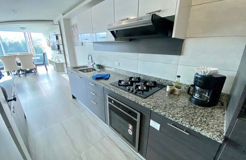 La Carolina Apartment | SKYVIEW FAMILY