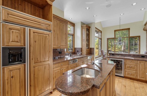 Avon House | Skywatch Lodge by Vail Butler - Ski In/Ski Out Beaver Creek, Hot Tub