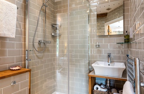 Edington Bed & Breakfast | Slades Farm Leisure