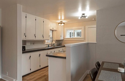 Rose Park House | Slant Streets Bungalow - Close proximity to The Hip Strip, Downtown Missoula and UM.