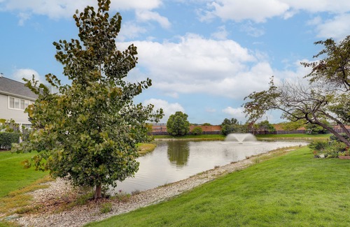 Forestview House | Sleek + Modern Lombard Townhome w/Pond View!