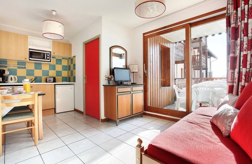 Saint-Francois-Longchamp Condo | Sleeps 6! 2 Bedrooms | Saint-François-Longchamp