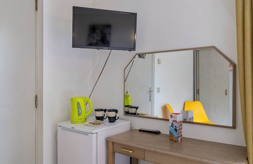 St. Genesius-Rode Apartment | Sleep & Go Brussels South - Comfort Studio - Twin