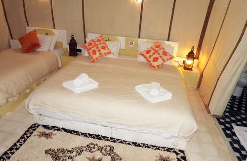 Rissani Bed & Breakfast | SLEEP IN LUXURY TENT IN DESERT !