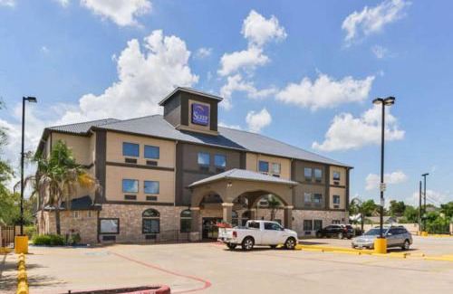 Greater Heights Hotel | Sleep Inn and Suites Downtown Houston