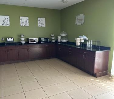 Gulfport Hotel | Sleep Inn & Suites Gulfport