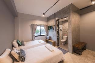 Makham Tia Hotel | Sleep Station