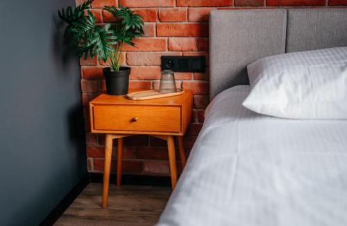 Tychy Hotel | SLEEP WELL 1999