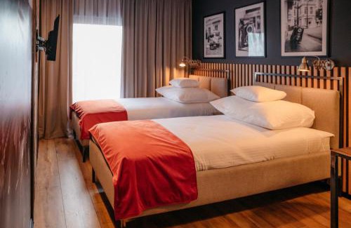Tychy Hotel | SLEEP WELL 1999