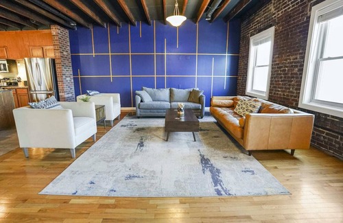 Shelby Park House | Sleep24 12Beds 8BR 6BA Swepson Retreat KING