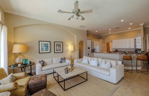 Eight Lakes Villa | Sleeps 10 - Hot tub and Pool - Eight Lakes view! Prime Location!