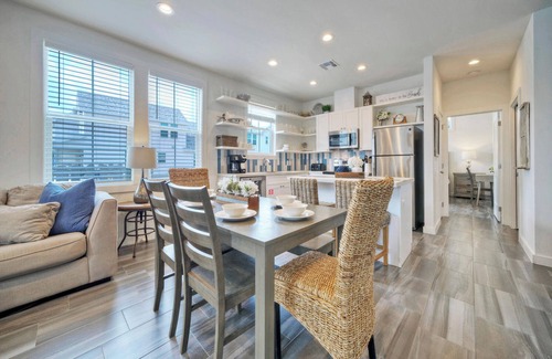 Old Town House | Sleeps 19 | 2 Homes in Old Town, Pool, Newly Built | Walk to Eats, Music, & More