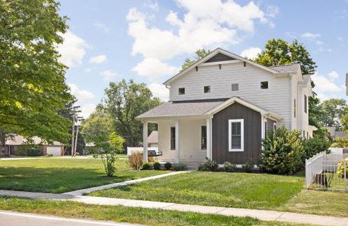 Westfield House | Sleeps 22-Downtown Westfield-Near Grand Park!