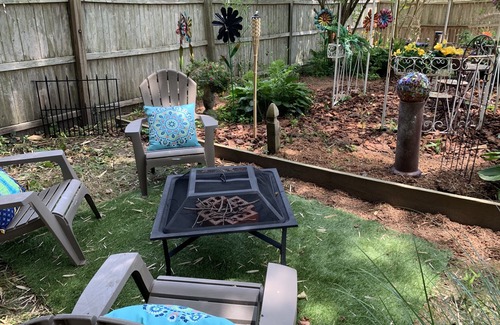 West Cape May House | Sleeps 8. Early check in by noon. Gardens are in Bloom , Pet friendly!