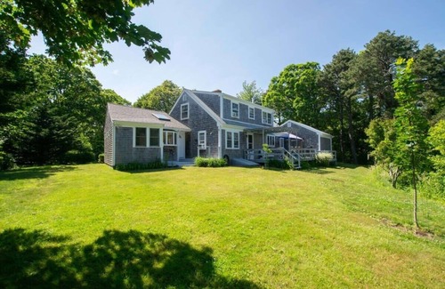 East Orleans House | Sleeps 8, Minutes to Nauset Beach!