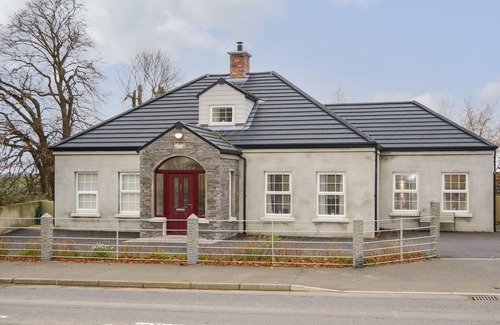 Downpatrick Cottage | Sliabh Amharc