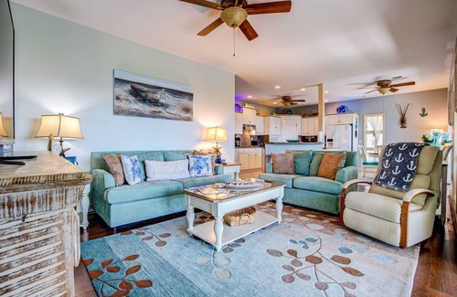 Eden Pines House | Slice of Paradise: Captivating Open Water Views, Deep Canal, Dockage, Heated Pool, and Pet-Friendly!