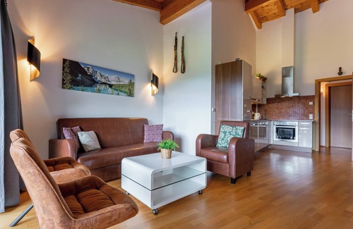 Kaprun Apartment | Slightly outside the centre with large balconies