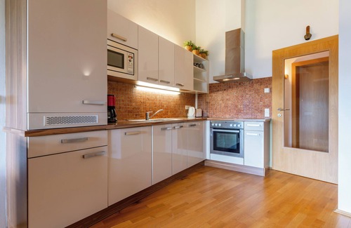 Kaprun Apartment | Slightly outside the centre with large balconies