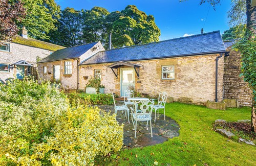 Bakewell Cottage | Slipper Lo