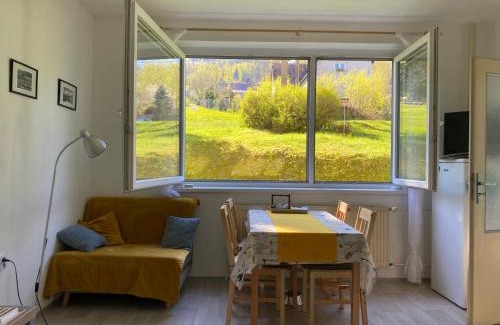Tanvald Apartment | Slunný byt v Jizerských horách 5 postelí