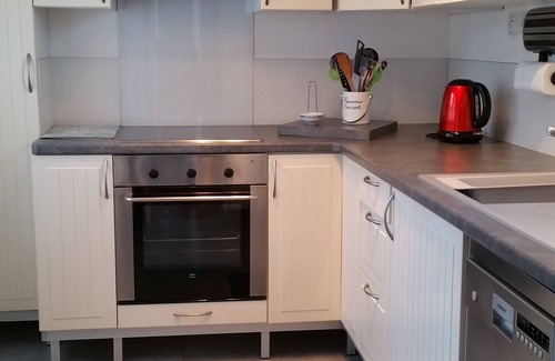 Barneville-Carteret House | Small 1930s house located 300 m from the beach, rated 3 *.