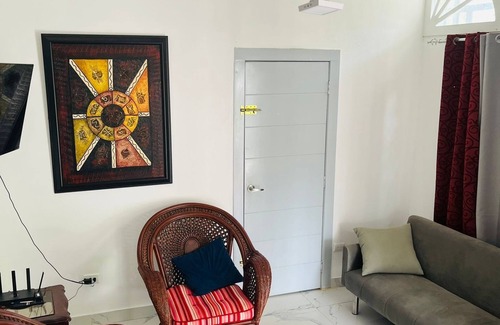 Costambar Villa | Small apartment-style villa near the beach