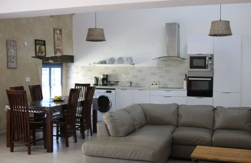 Saint-Jean-d'Eyraud House | Small barn Bergerac