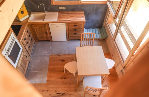 Entremont Ski Chalet | Small cocoon chalet in the mountains