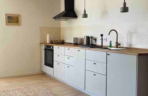 Bad Wiessee Apartment | Small, fine apartment with a sun terrace and Tegernsee view"