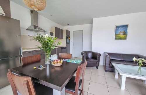 Guisseny Cottage | SMALL HOUSE 100 METERS FROM THE BEACH WITH POOL