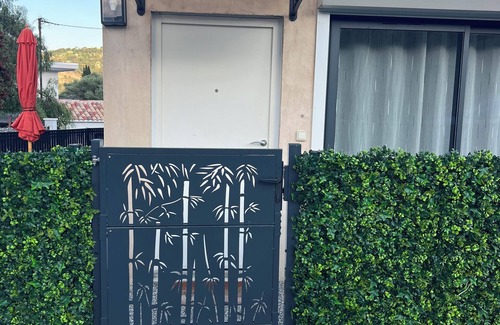 Carros House | Small house Carros les plans