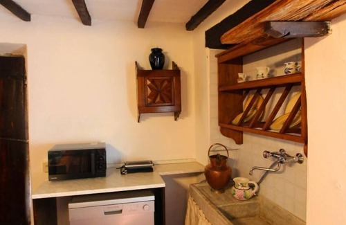 Pieve di Chio Apartment | Small house in an old hamlet with two double rooms, panoramic swimming pool in shared use. Quiet and