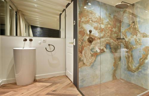 Vinkeveen Hotel | Small Luxury Boutique Hotel Wilma J