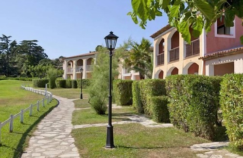 Les Restanques Apartment | Small paradise between St Tropez and Grimaud, the sea within walking distance