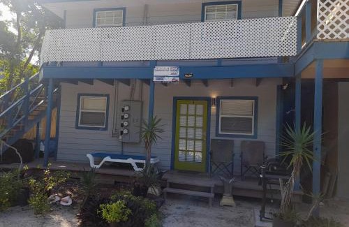South Bimini Apartment | Small's Cozy Rest 1
