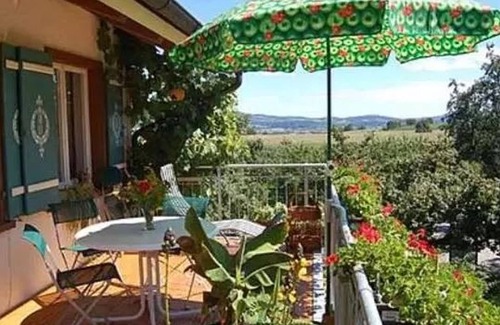 Lippertsreute Apartment | Small vacation apartment*, 90sqm, 2 bedrooms, 1 children's room, max. 6 persons (4 adults)