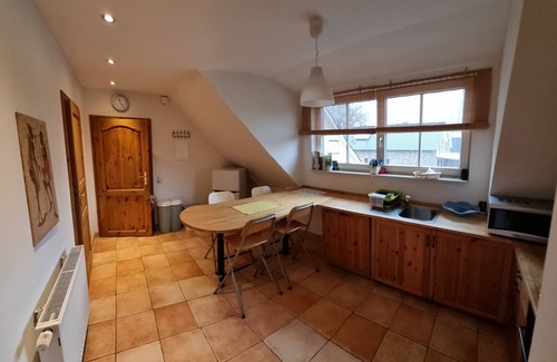 Neumuenster House | Small vacation apartment with garden view